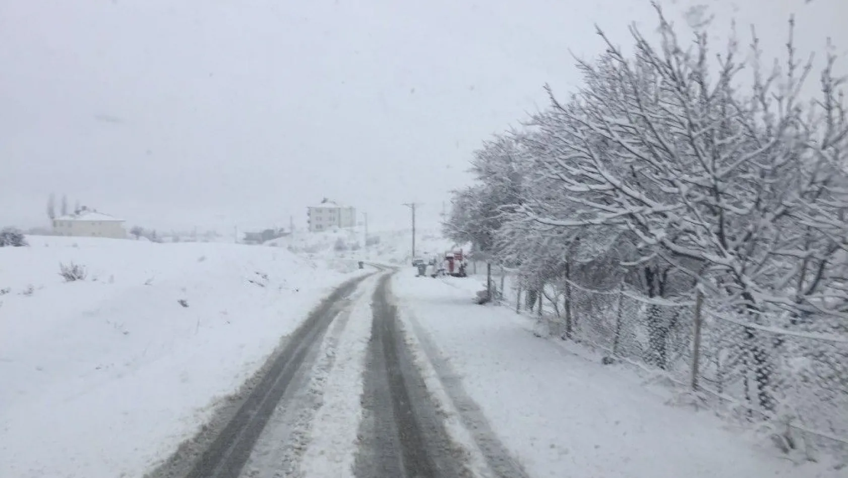 Adıyaman'da bazı köy okullarına kar tatili

