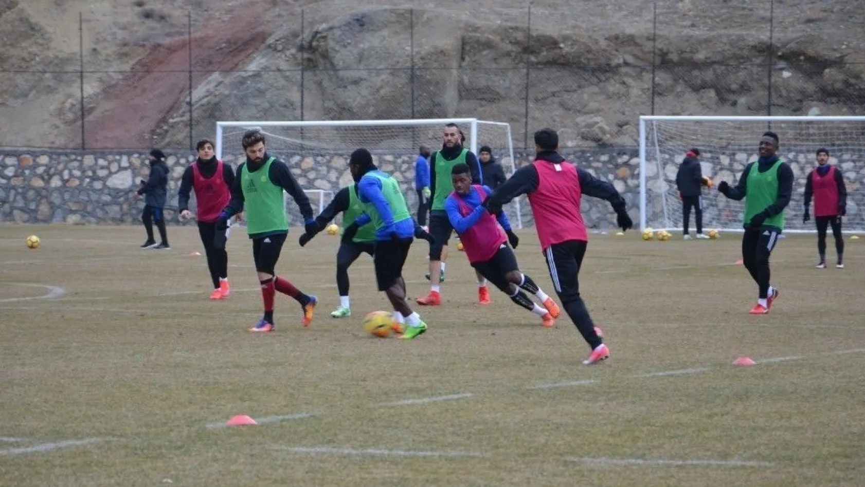 Evkur Yeni Malatyaspor'da Demir Grup Sivas maçının hazırlıkları sürüyor
