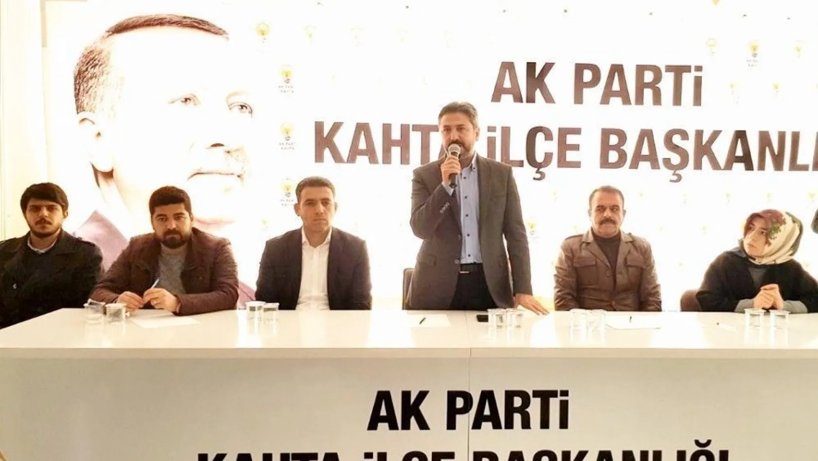 AK Parti Kahta İlçe Başkanlığı Ocak ayı danışma toplantısını gerçekleştirdi
