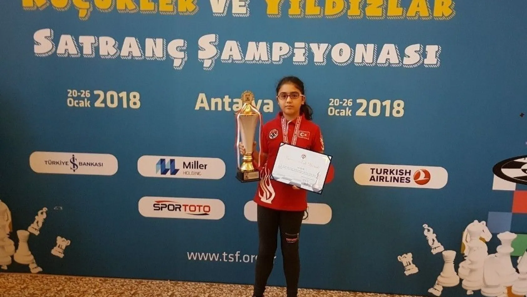 Milli Satranç Sporcusu Türkiye şampiyonu oldu
