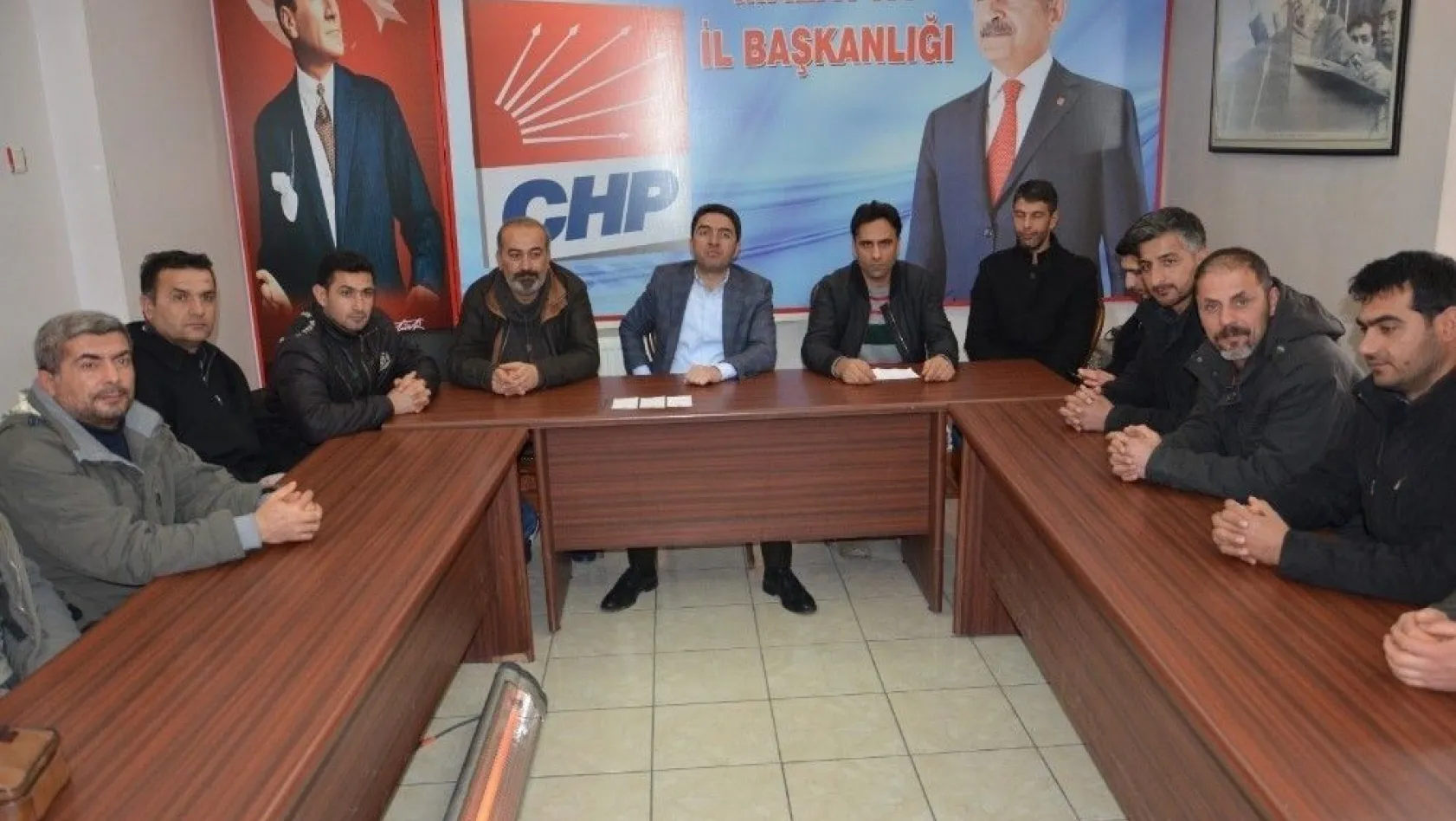 Taşeron işçiler CHP İl Başkanı Kiraz'dan destek istedi
