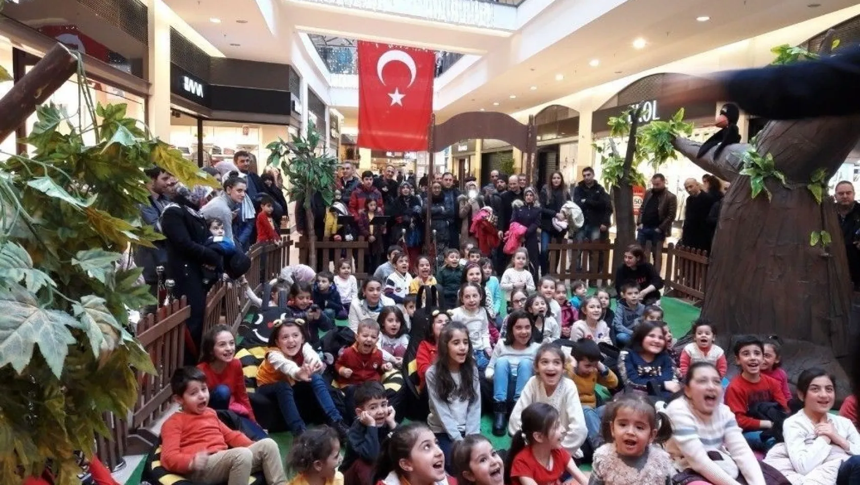 Çocuklar Forum Erzurum'da masal gibi bir yarıyıl tatili yaşadı
