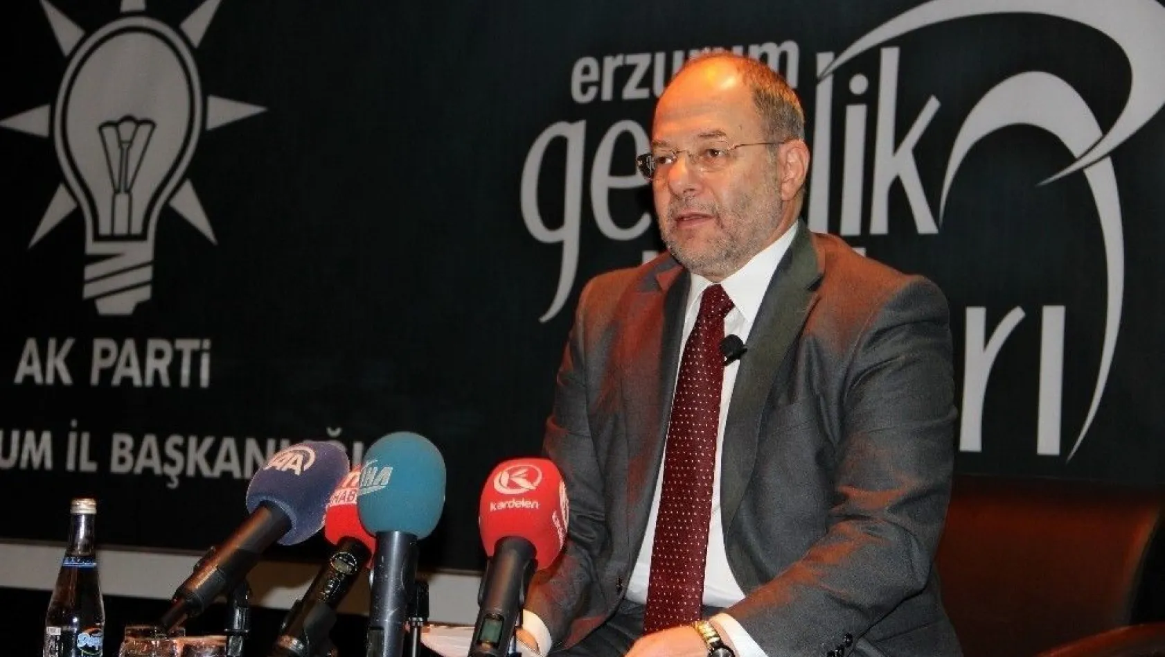Başbakan Yardımcısı Akdağ, ÖSO'ya 'terör örgütü' diyen CHP'yi eleştirdi
