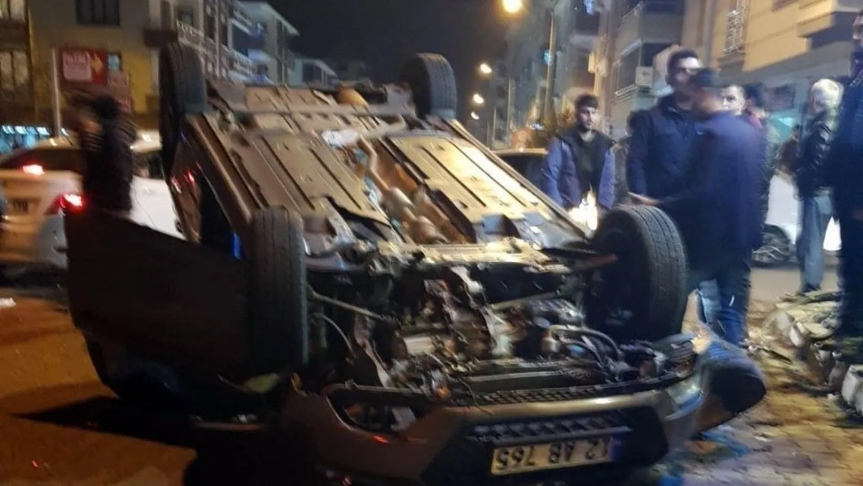 Bingöl'de iki ayrı trafik kazası: 9 yaralı
