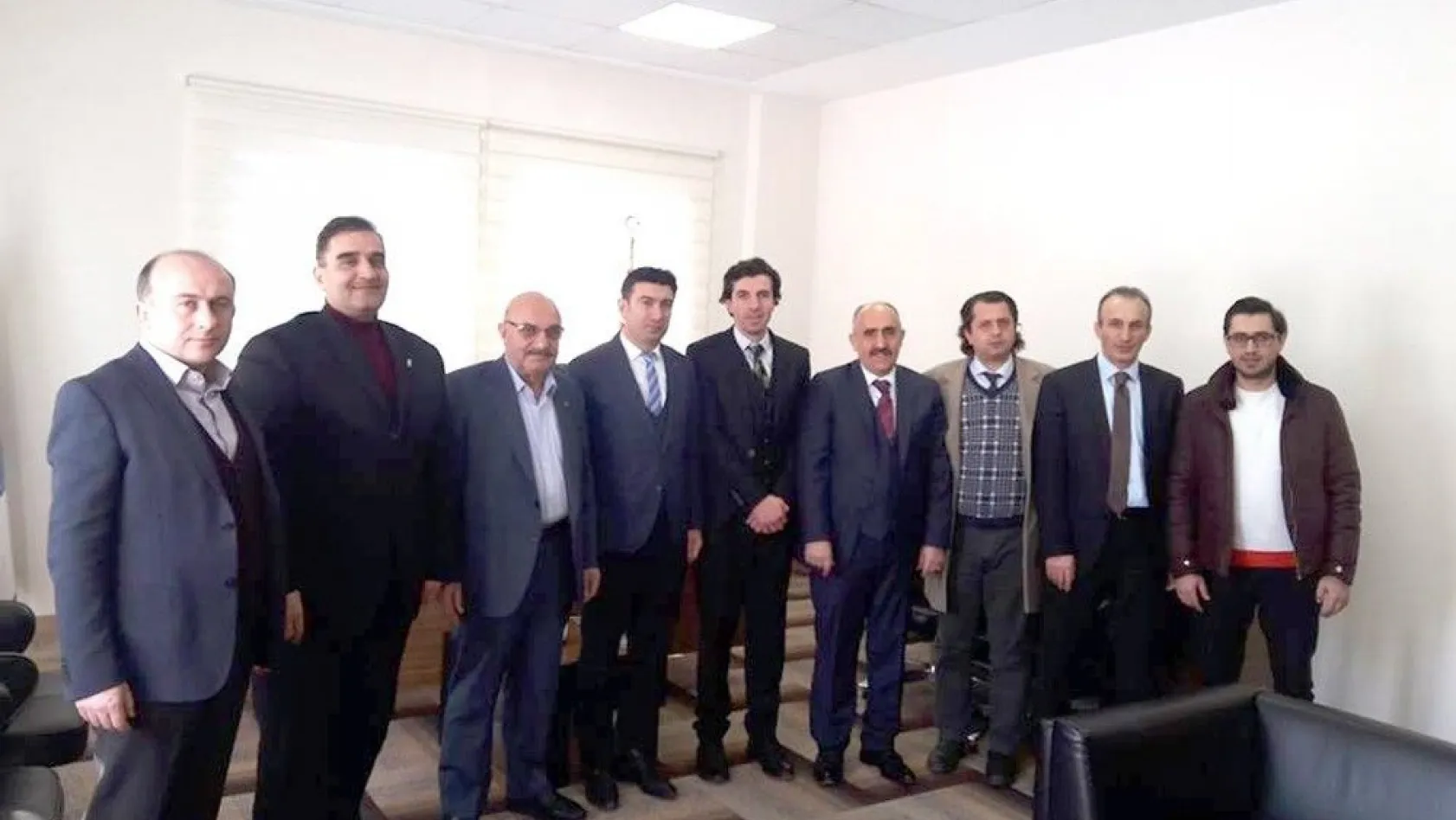 Erzurum Kent Konseyi'nden Erzurumspor yönetimine hayırlı olsun ziyareti
