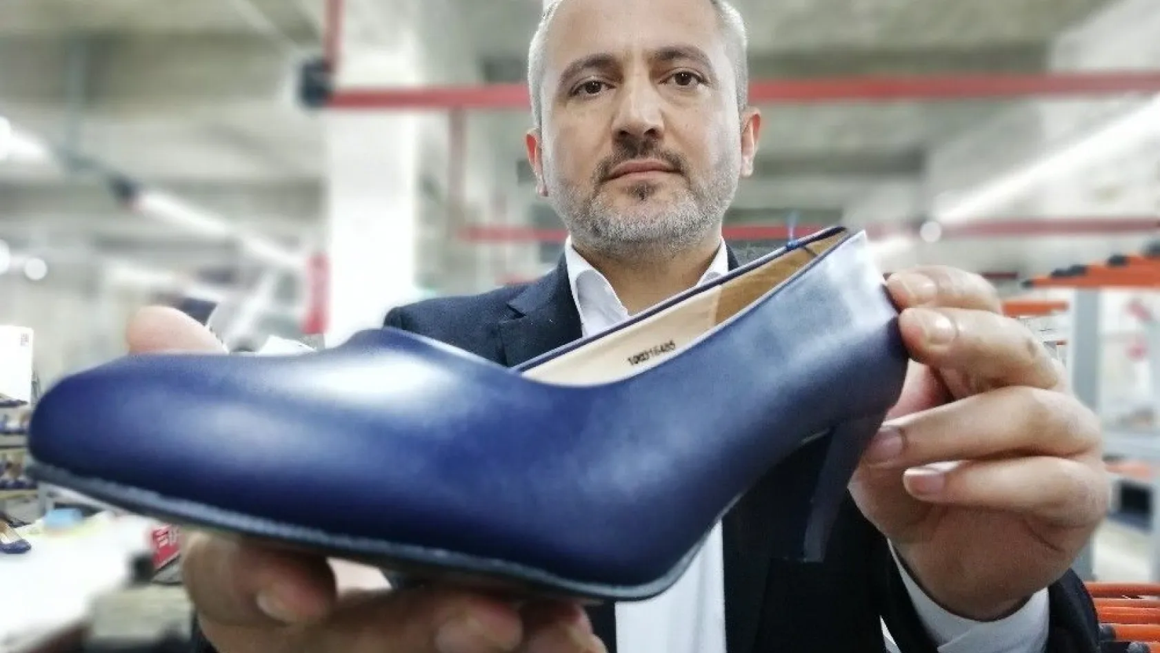 Kahramanmaraş'ta günde 25 bin çift kadın ayakkabısı üretiliyor
