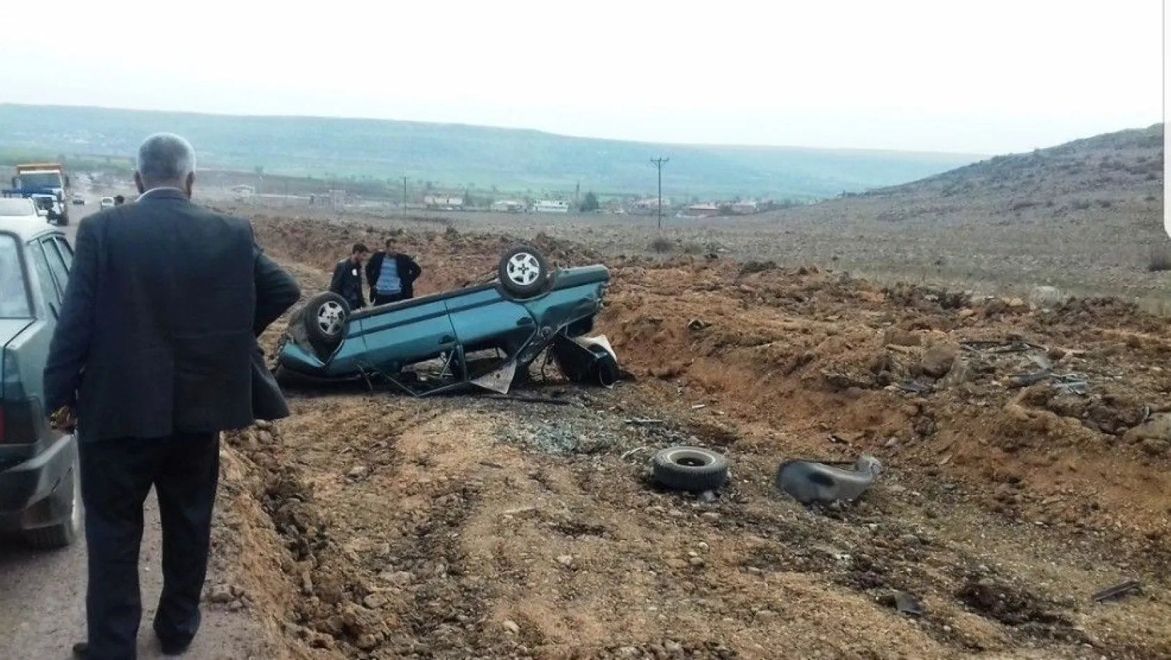 Pazarcık'ta otomobil takla attı: 3 yaralı
