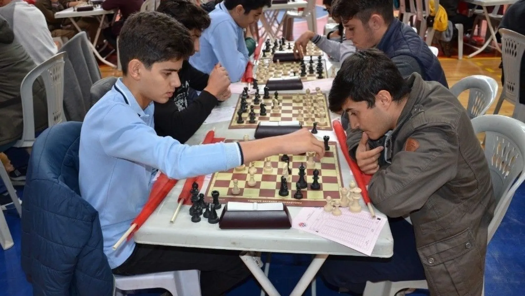 Diyarbakır'da satranç müsabakaları başladı
