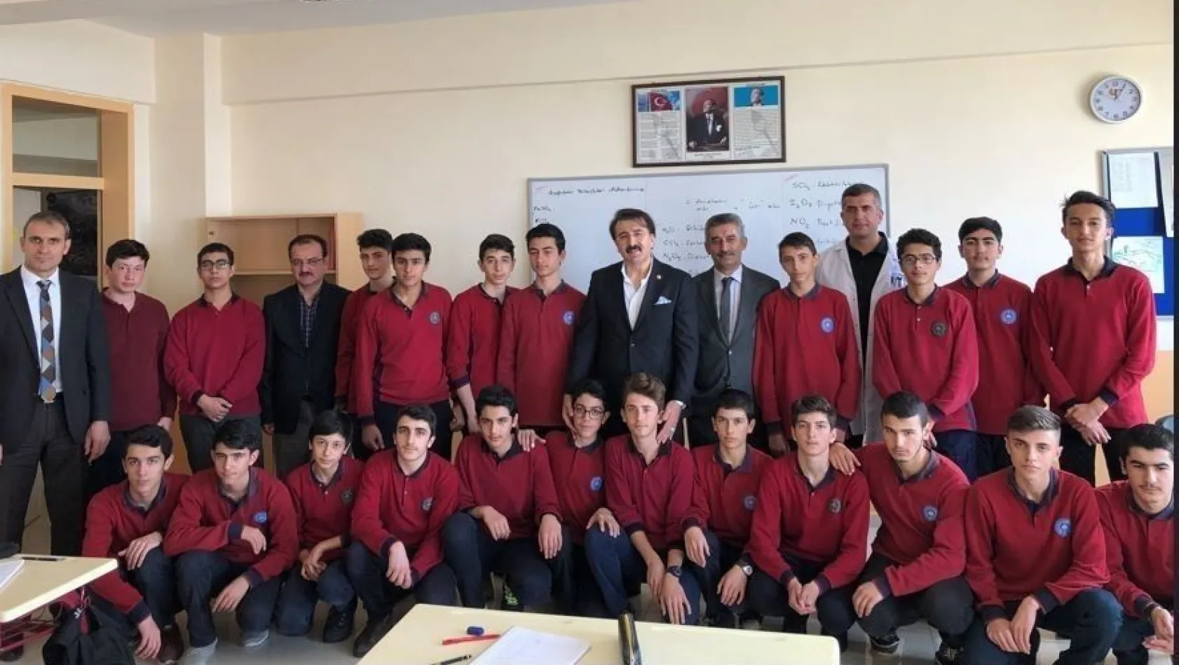 Aydemir: 'Gençlerimiz Cumhurbaşkanımıza vefalı'
