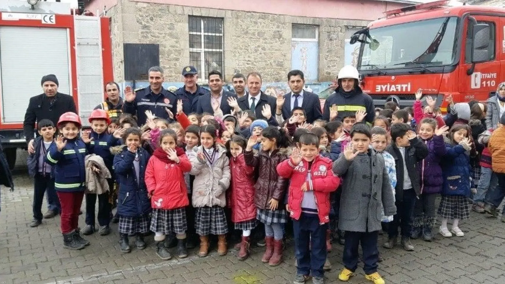 İbrahim Hakkı İlkokulu'nda yangın ve deprem tatbikatı
