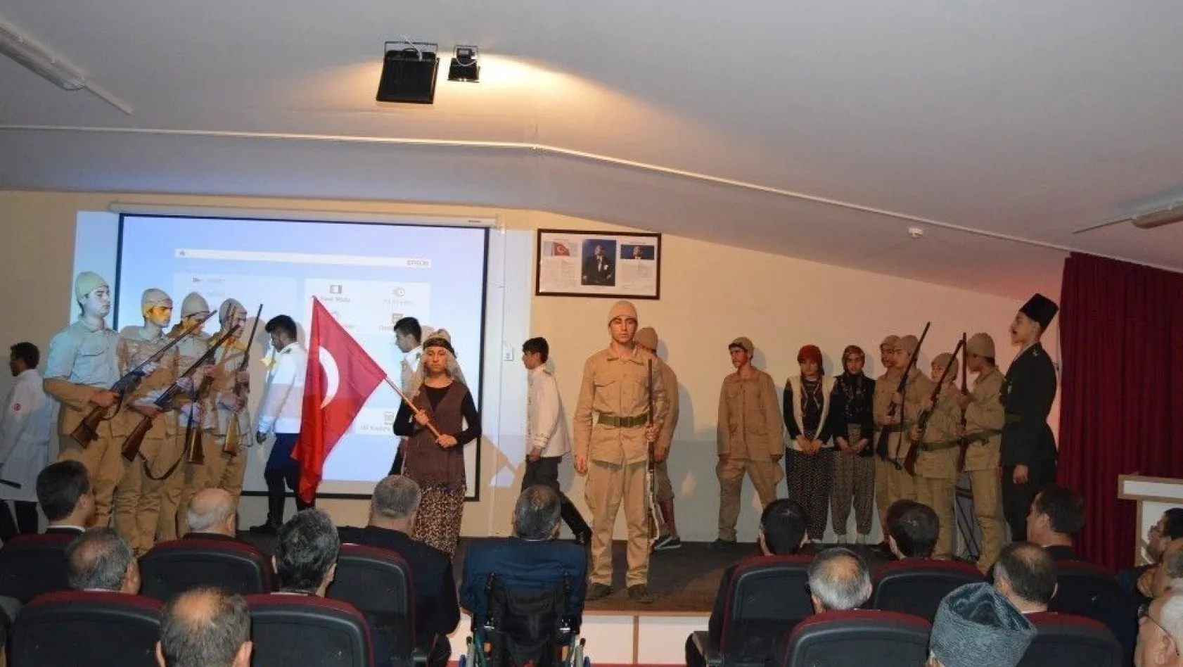 Besni'de Çanakkale Zaferi ve Şehitleri Anma Programı düzenlendi
