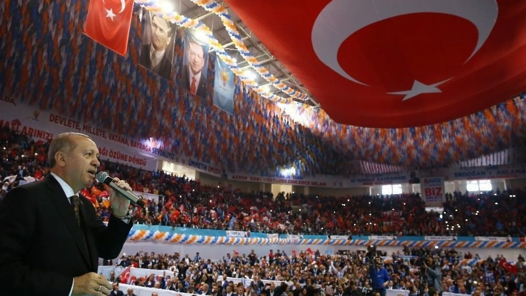 Cumhurbaşkanı Erdoğan: 'Diyarbakır'la et ile tırnak gibiyiz'
