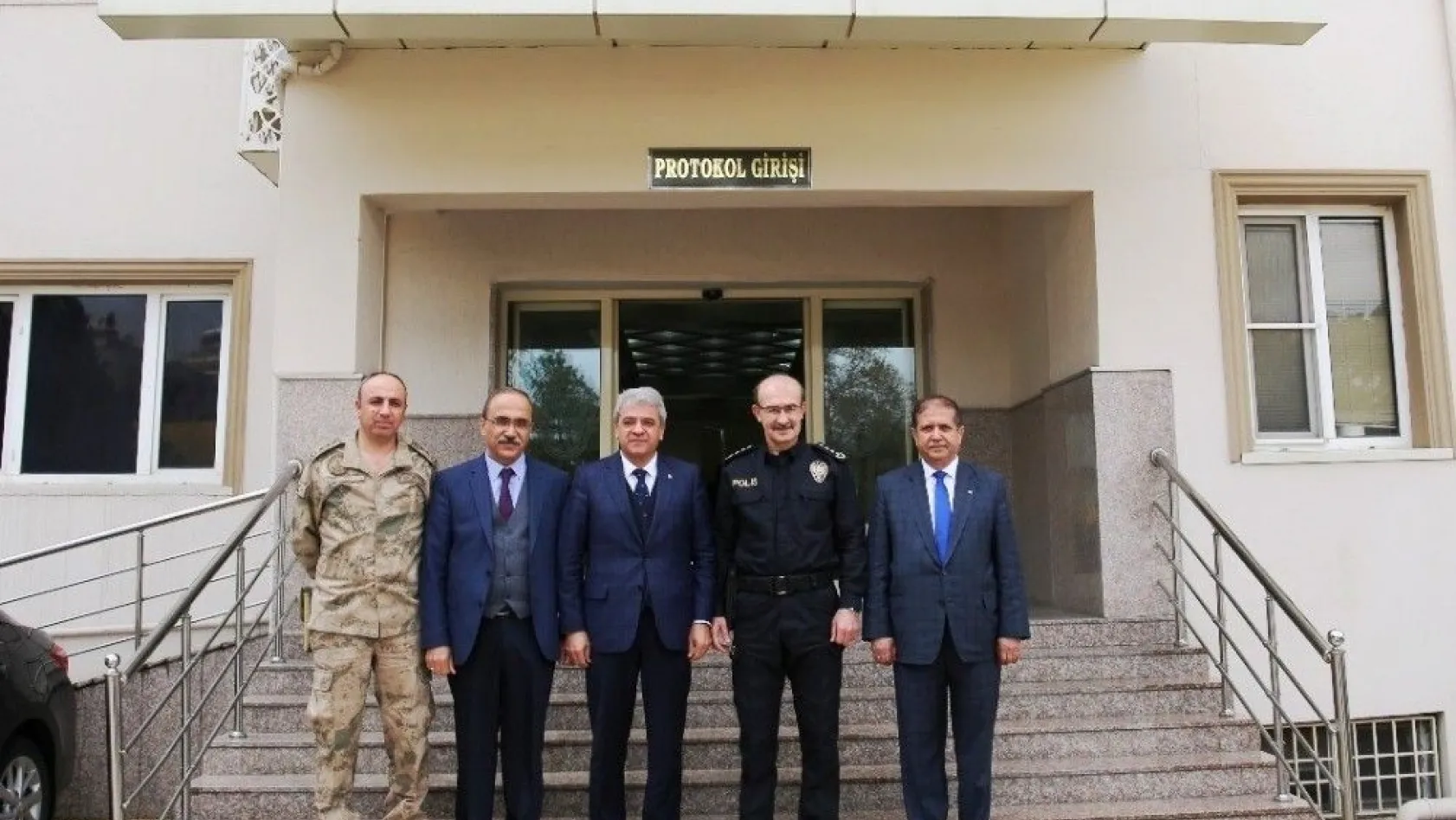 KMTSO Başkanı Zabun'dan Afrin'de görev yapan Mehmetçiğe destek
