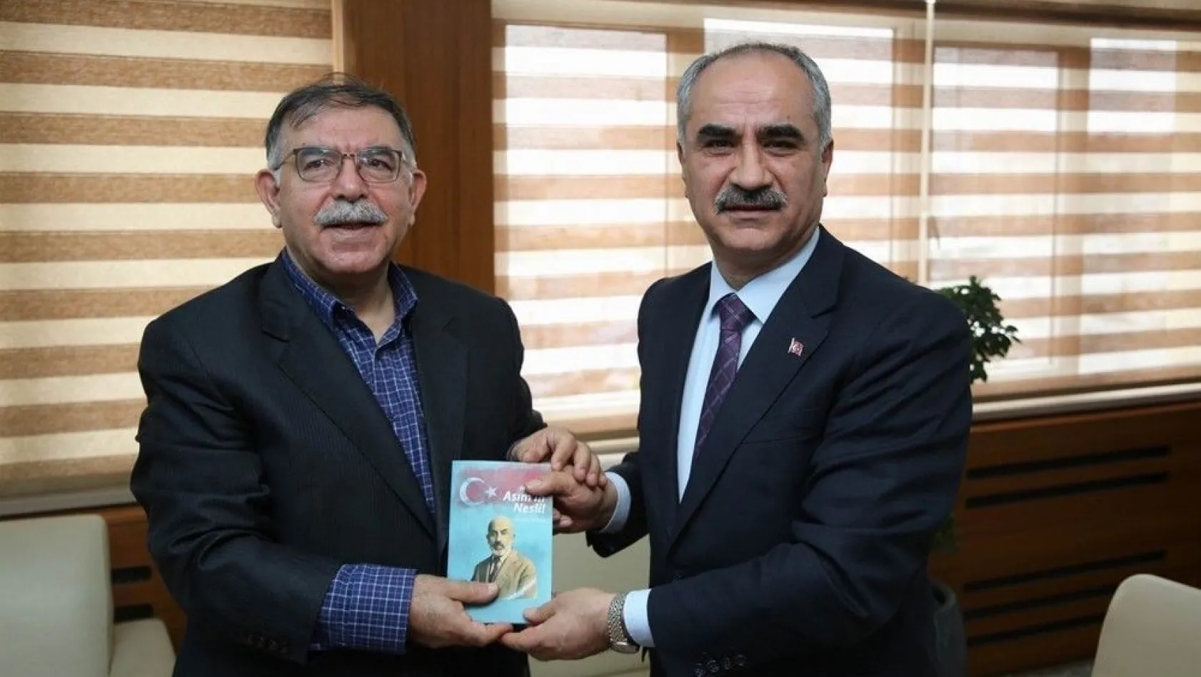 Merkez Valisi Yılmaz'dan Başkan Aydın'a ziyaret
