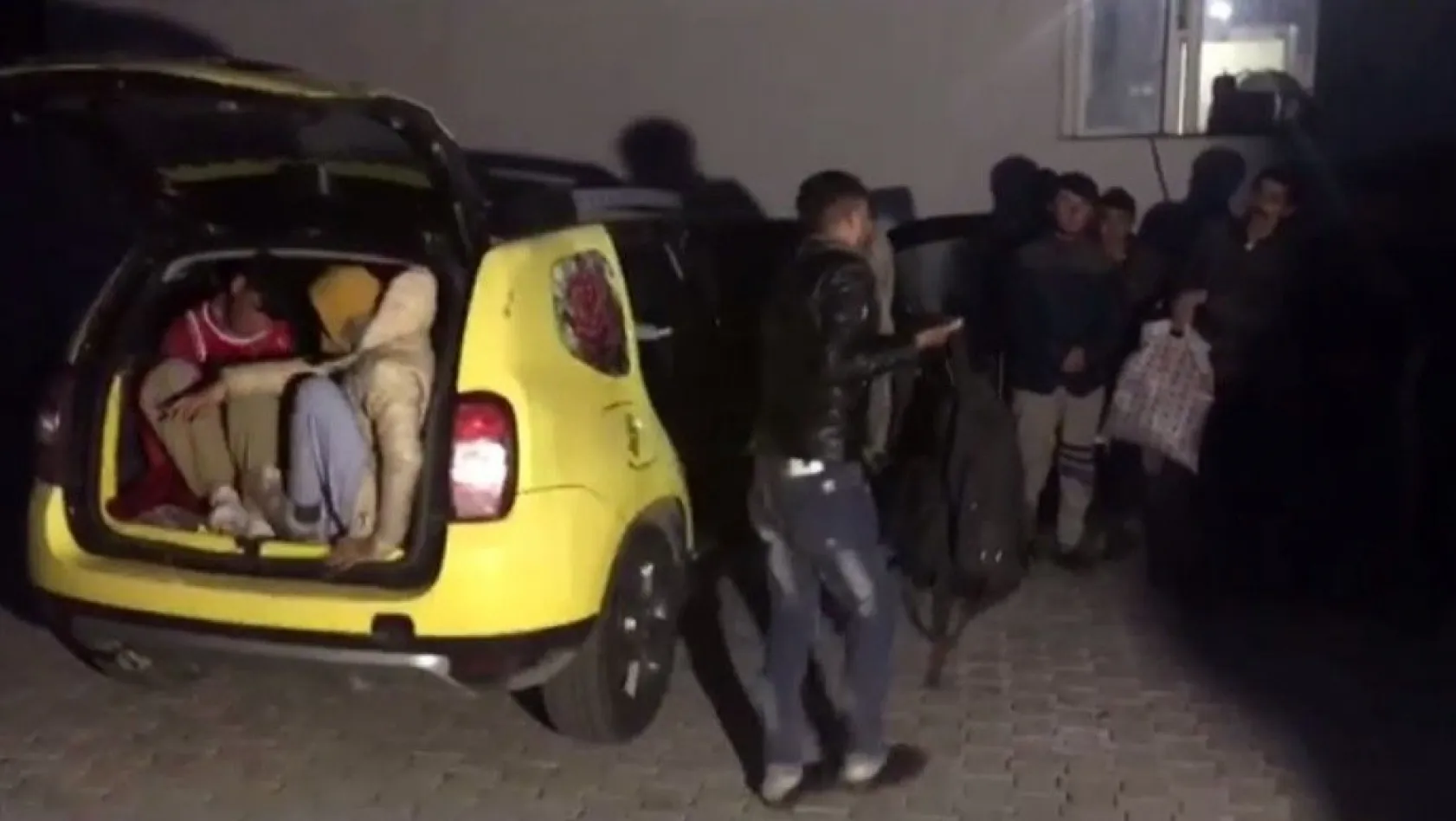 Erzurum'da 502 kaçak göçmen yakalandı
