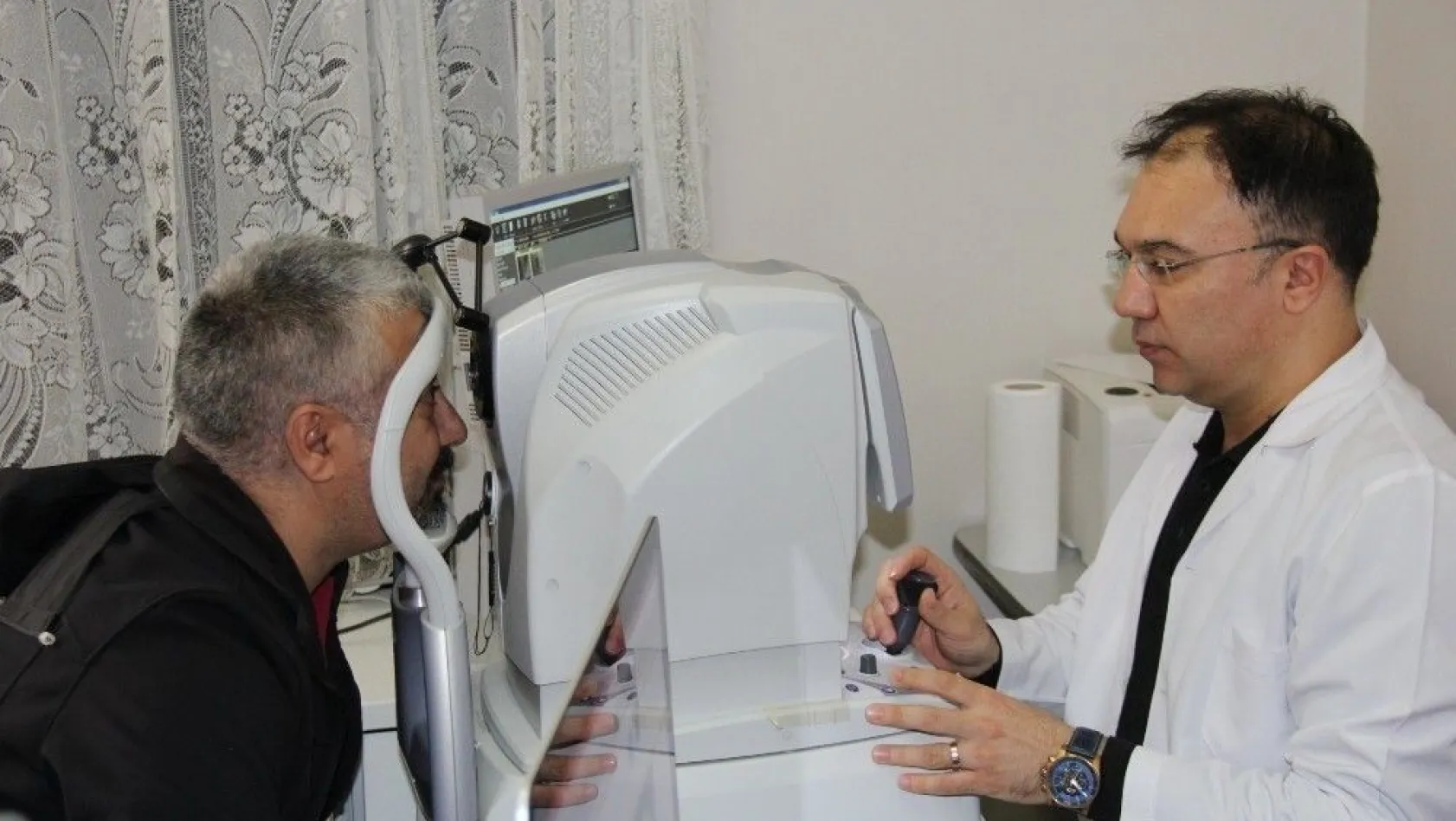Erzincan'da ilk defa vitrektomi ameliyatı yapıldı
