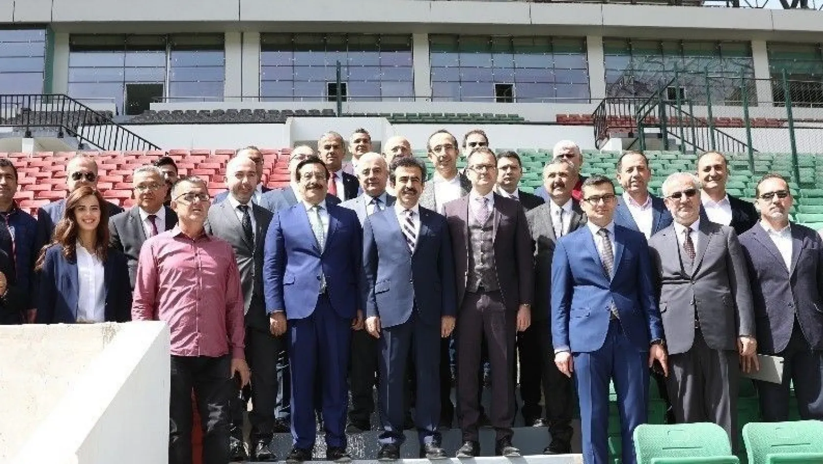 Diyarbakır Stadyumu Türkiye Kupası finaline hazırlanıyor

