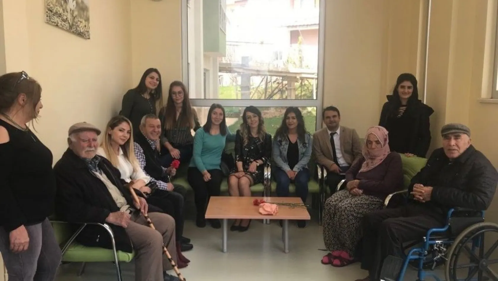 Tunceli'de 'Yaşlılar Haftası' etkinliği

