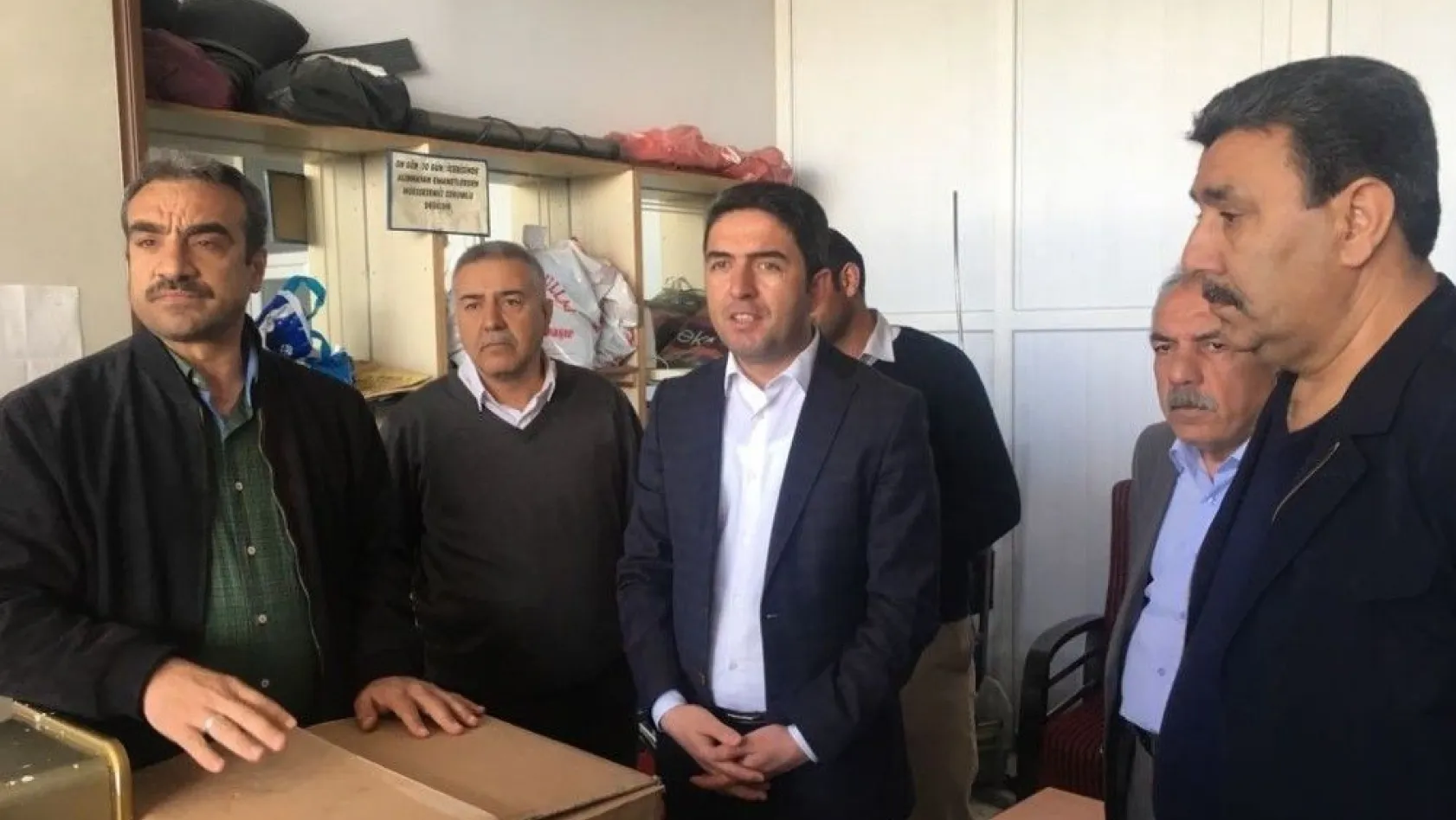 CHP'li Kiraz'dan, Köy Garajı esnafına ziyaret
