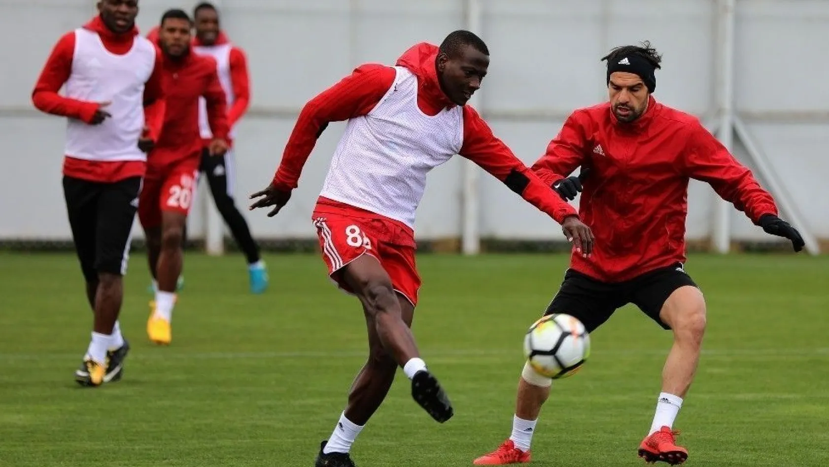 DG Sivasspor, Atiker Konyaspor maçı hazırlıklarını sürdürdü
