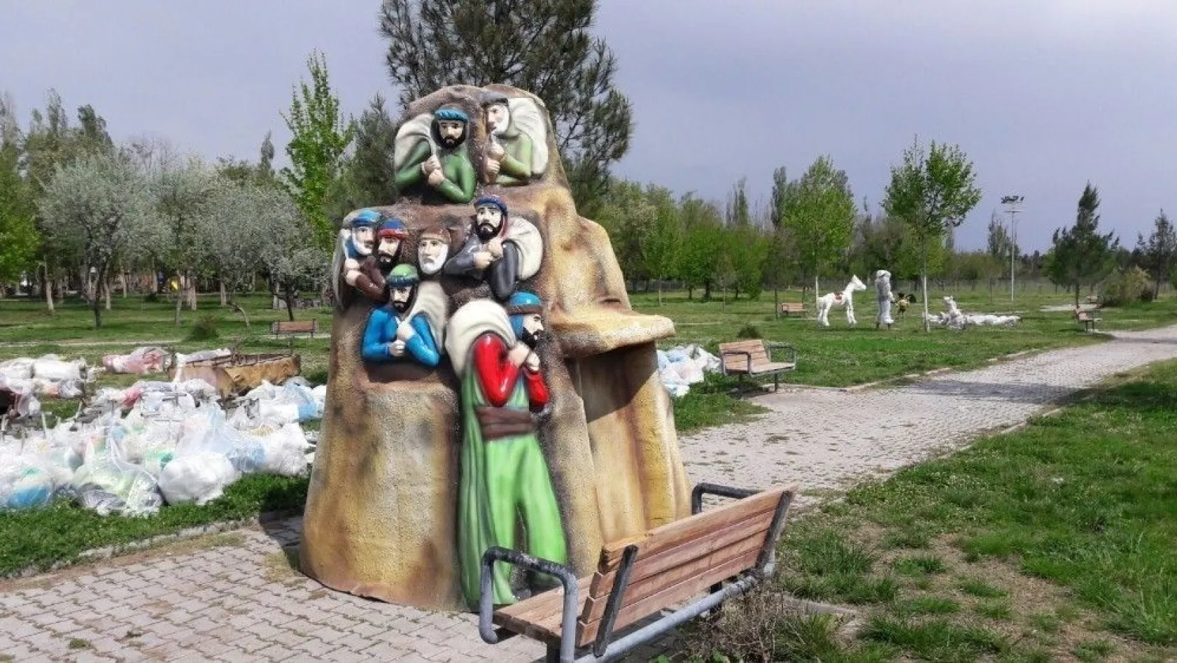 Bismil'deki Masal Parkı'nın kahramanları yerlerini alıyor
