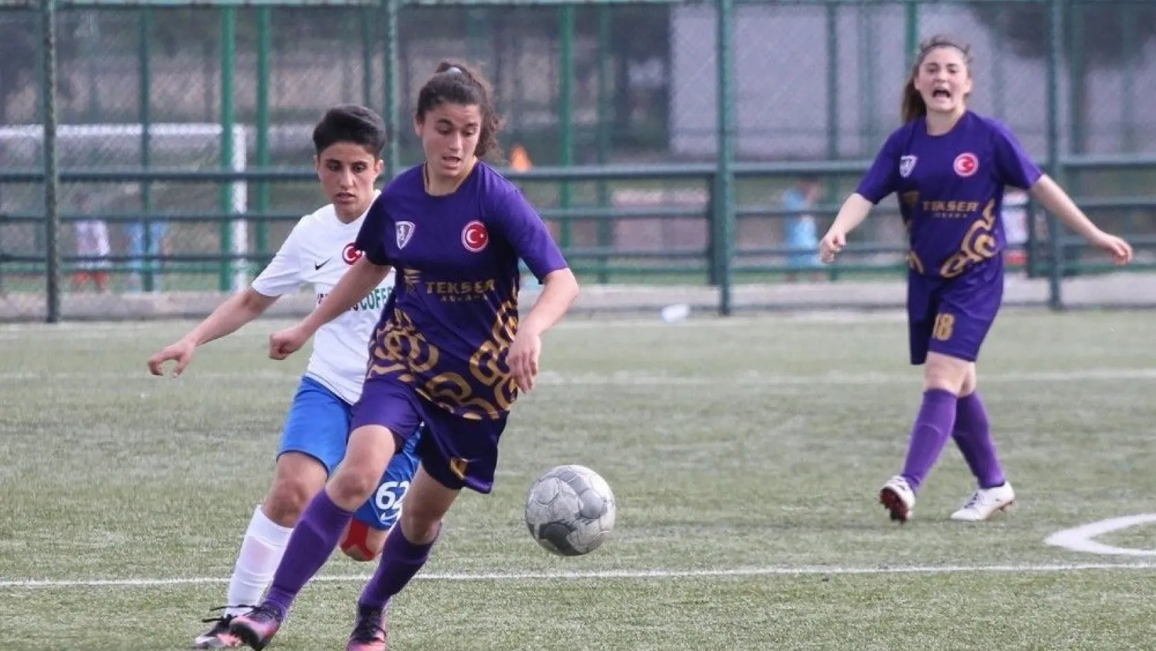 Türkiye Kadınlar 2 ve 3. futbol ligleri terfi maçları
