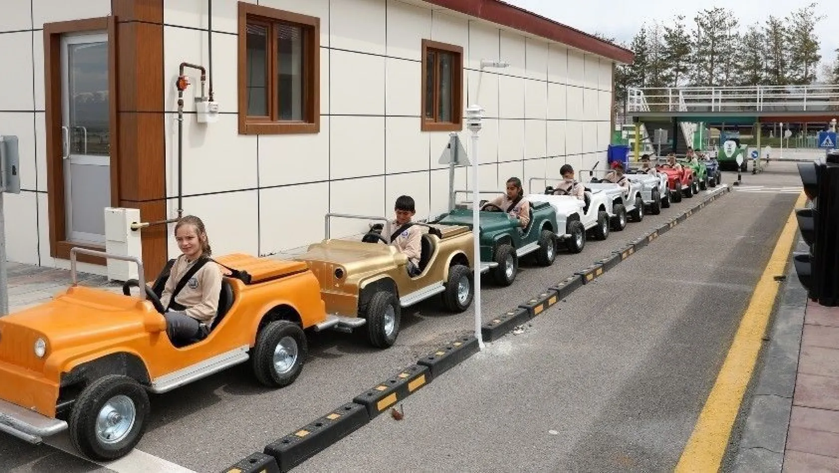 Büyükşehir'den trafik eğitimi
