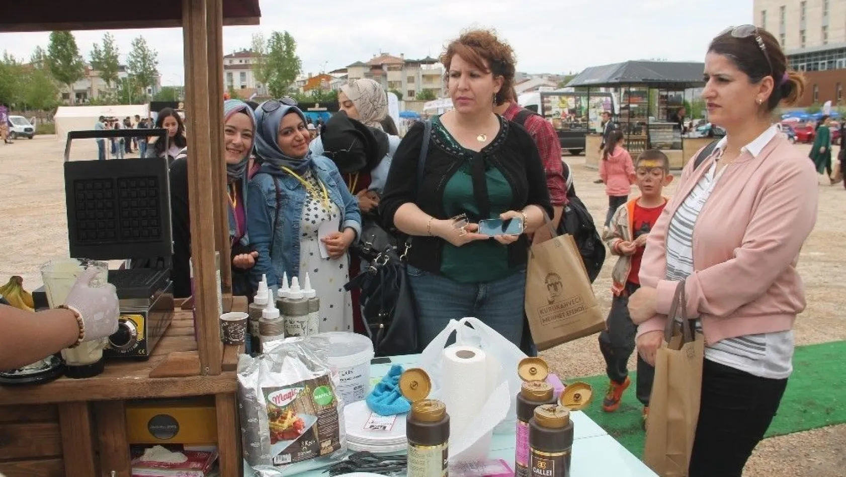 Elazığ'da Kahve ve Çikolata Festivali başladı
