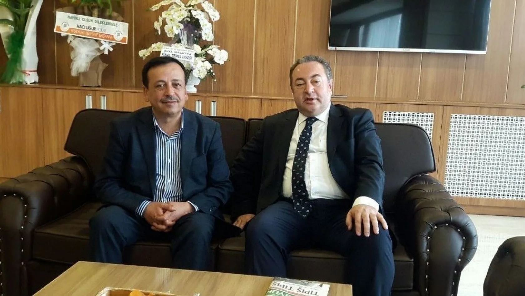 Milletvekili aday adayı Samanlıoğlu MTSO'yu ziyaret etti
