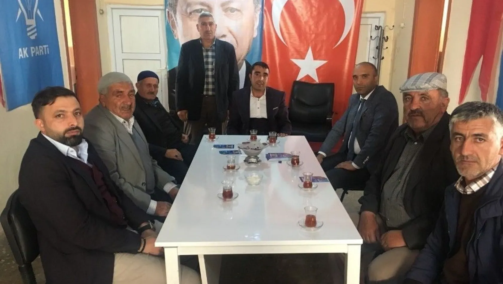 Aday adayı Mustafa Taner Ögel, ilçe gezilerini tamamladı
