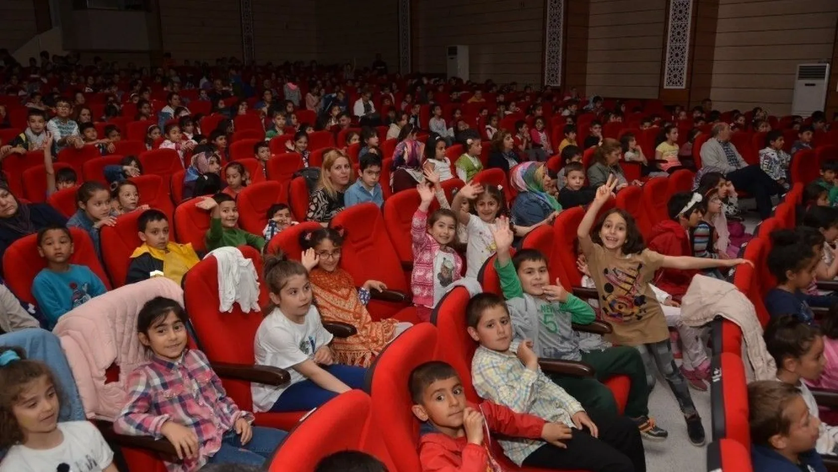 15. Çocuk Filmleri Festivali Erzincan'da
