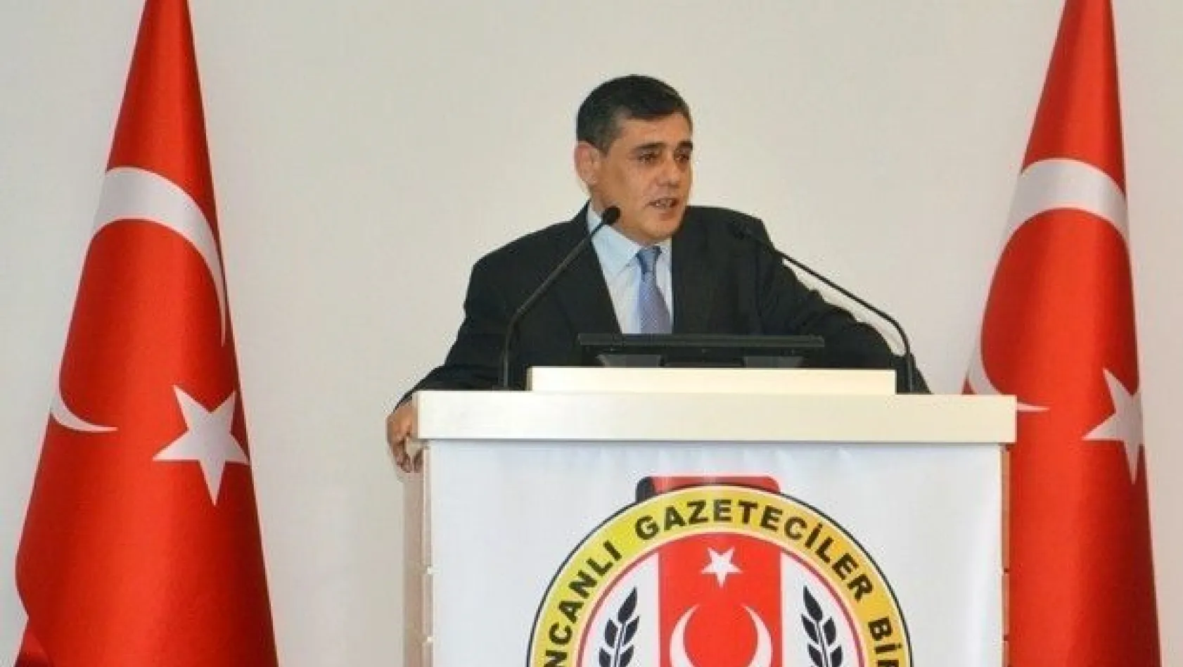 Erzincanlı Gazeteciler Birliği başkanını seçti
