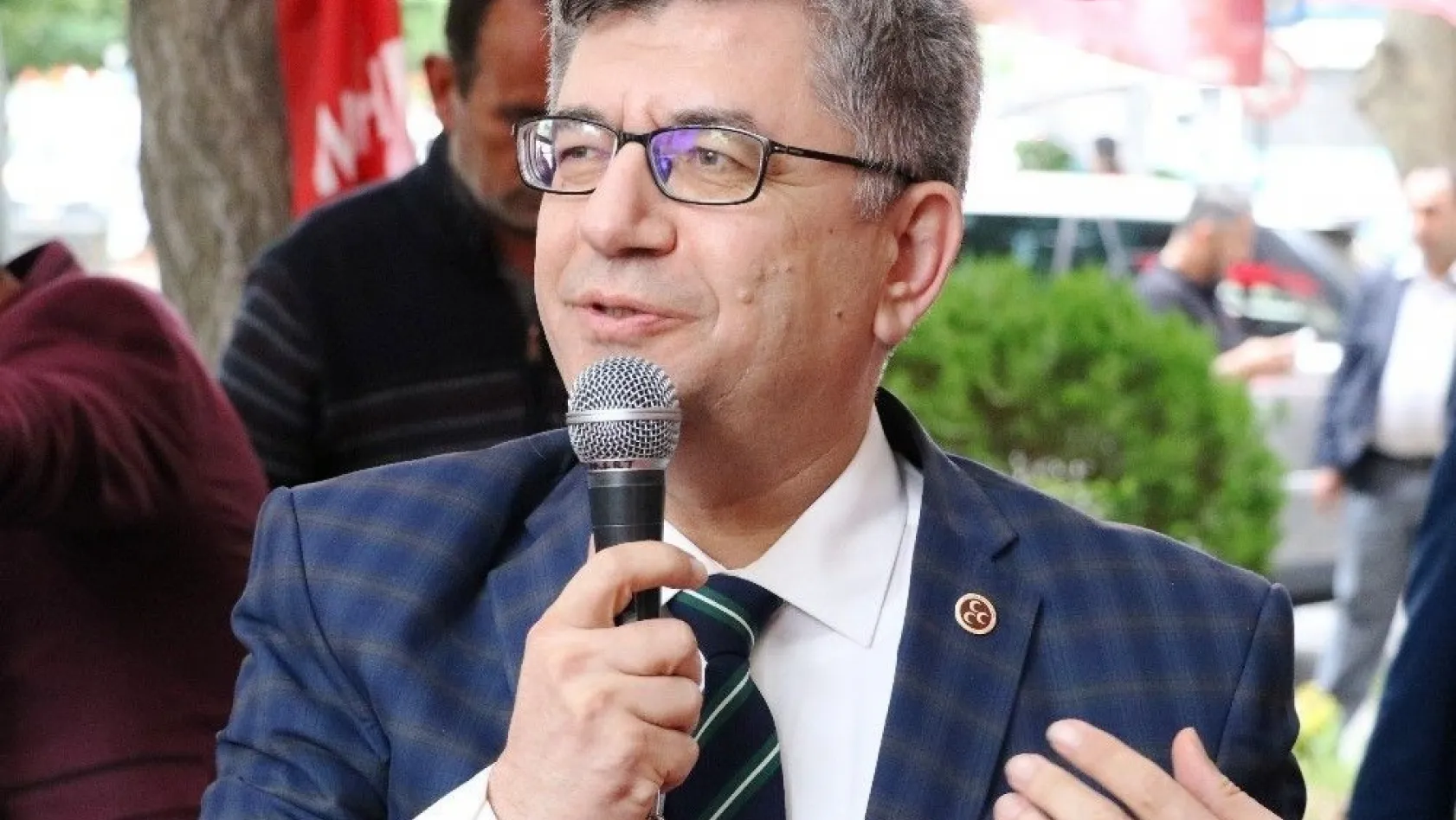 MHP'li Aycan, Kahramanmaraş'ta partililerle buluştu
