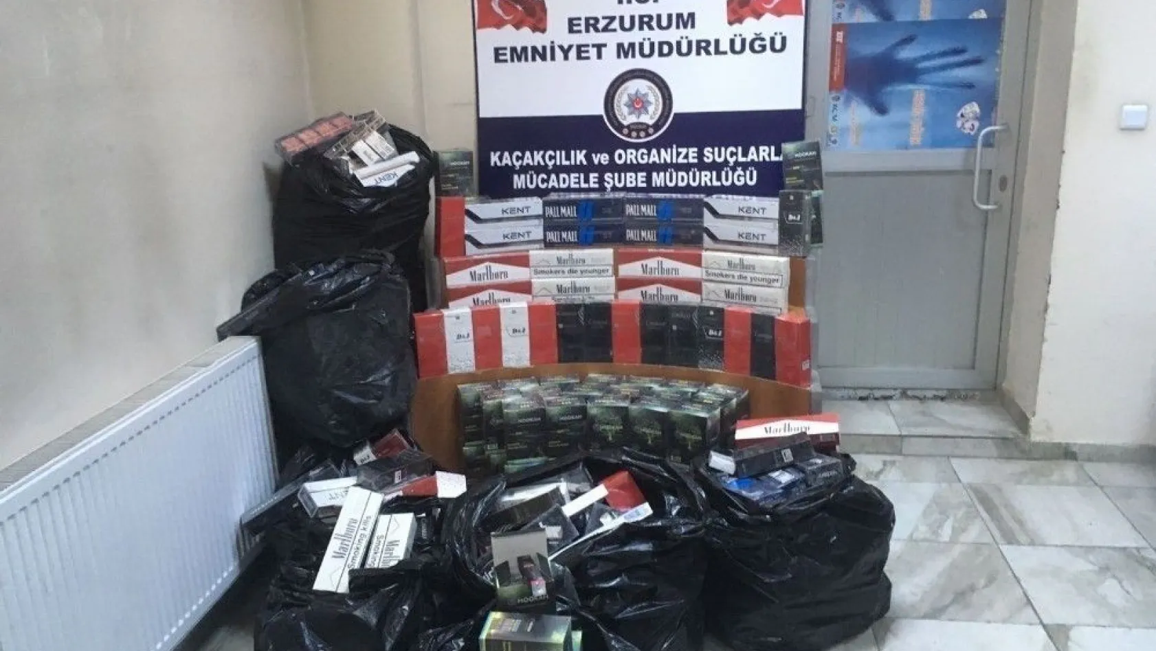 Erzurum'da 39 bin 67 paket kaçak sigara ele geçirildi
