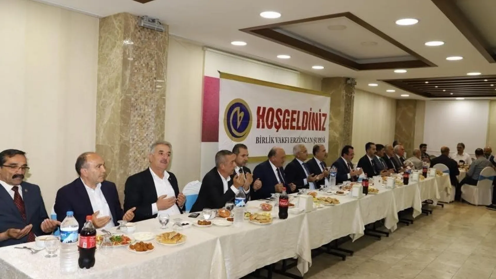 Birlik Vakfı Erzincan Şubesi'nden iftar programı
