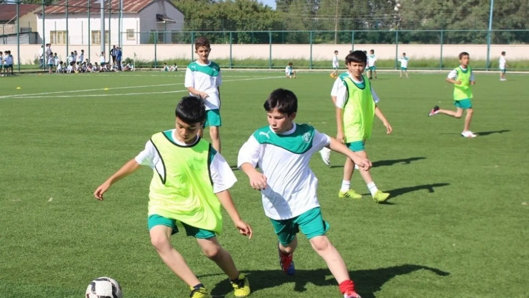 Sivas Belediyespor futbol yaz okulu açıyor
