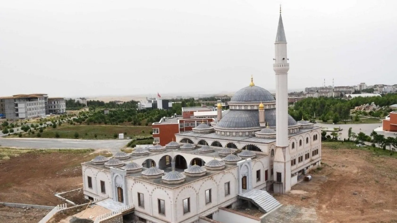 Adıyaman Üniversitesi Cami Selçuklu mimarisi ile süslenecek
