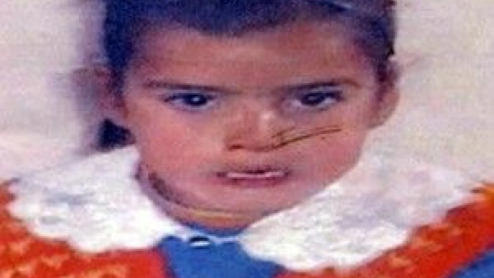 Erzurum'da 8 yıl önce kaybolan 7 yaşındaki 2 kız çocuğundan haber yok
