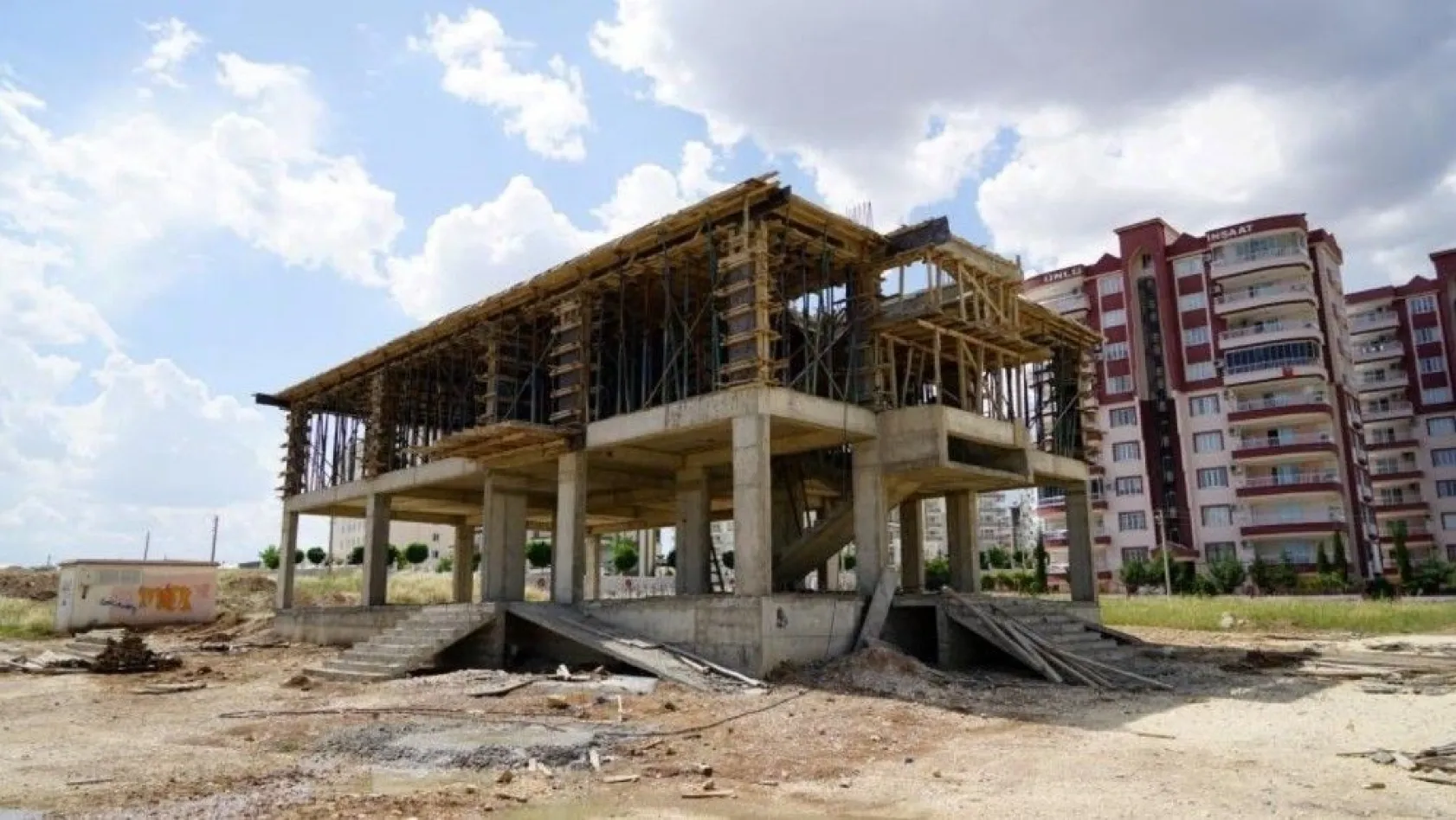 Altınşehir Mahallesinde taziye evi inşaatı hızla devam ediyor
