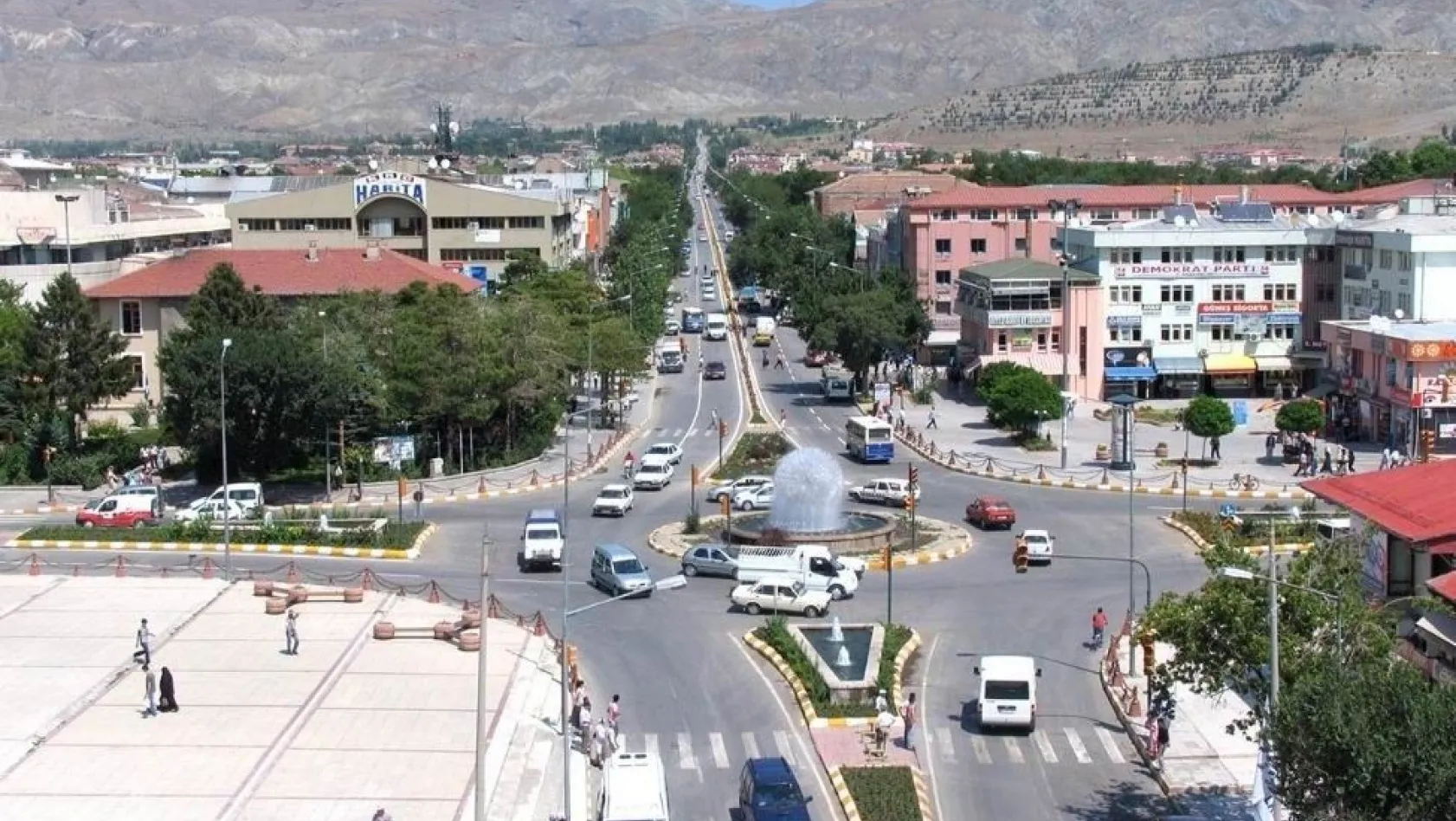 Erzincan'da trafiğe kayıtlı araç sayısı 58 bin 617 oldu
