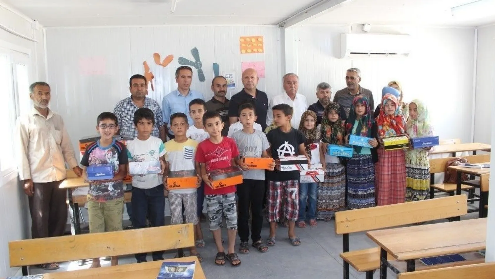 Başkan Fırat başarılı öğrencileri ödüllendirdi
