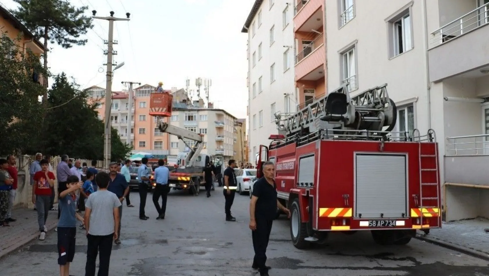 Sivas'ta patlama paniğe neden oldu