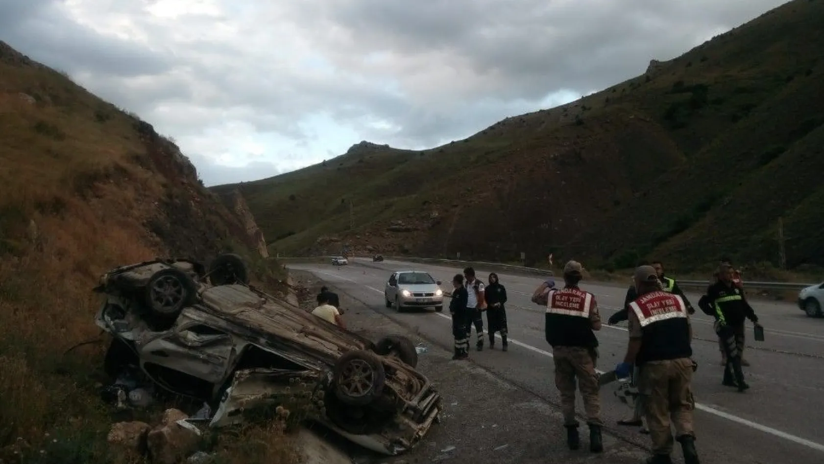 Erzincan'da kaza: 1 ölü, 1 yaralı
