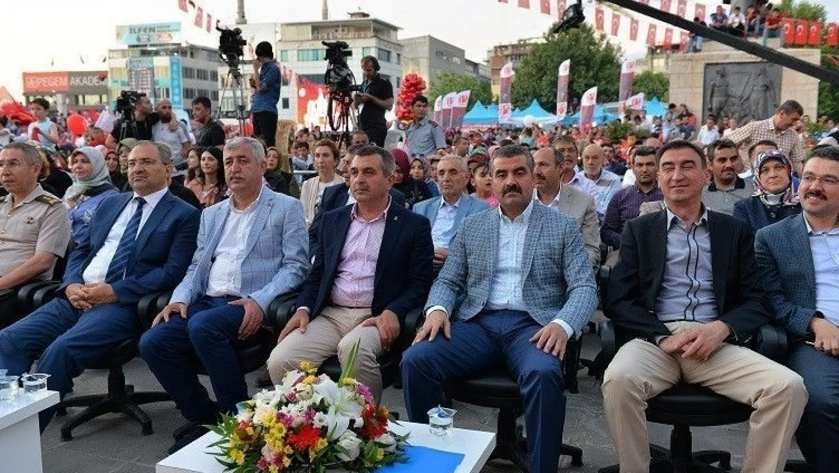 MHP Malatya İl Başkanı Ramazan Bülent Avşar:
