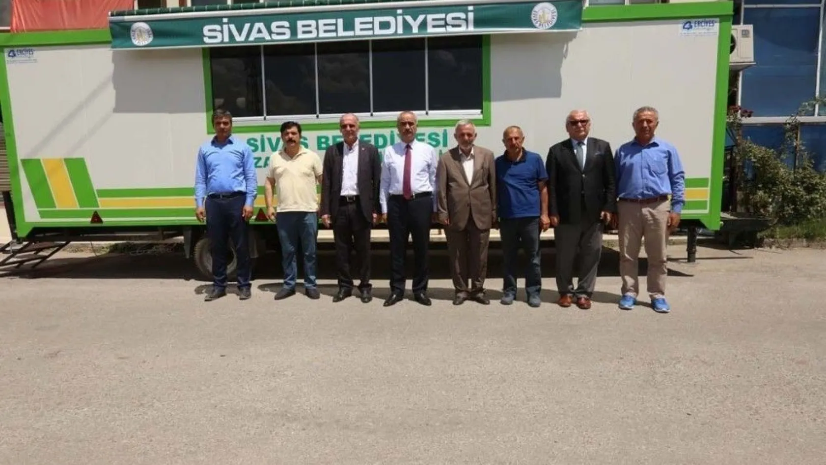 Sivas Belediyesi'ne hediye taziye aracı
