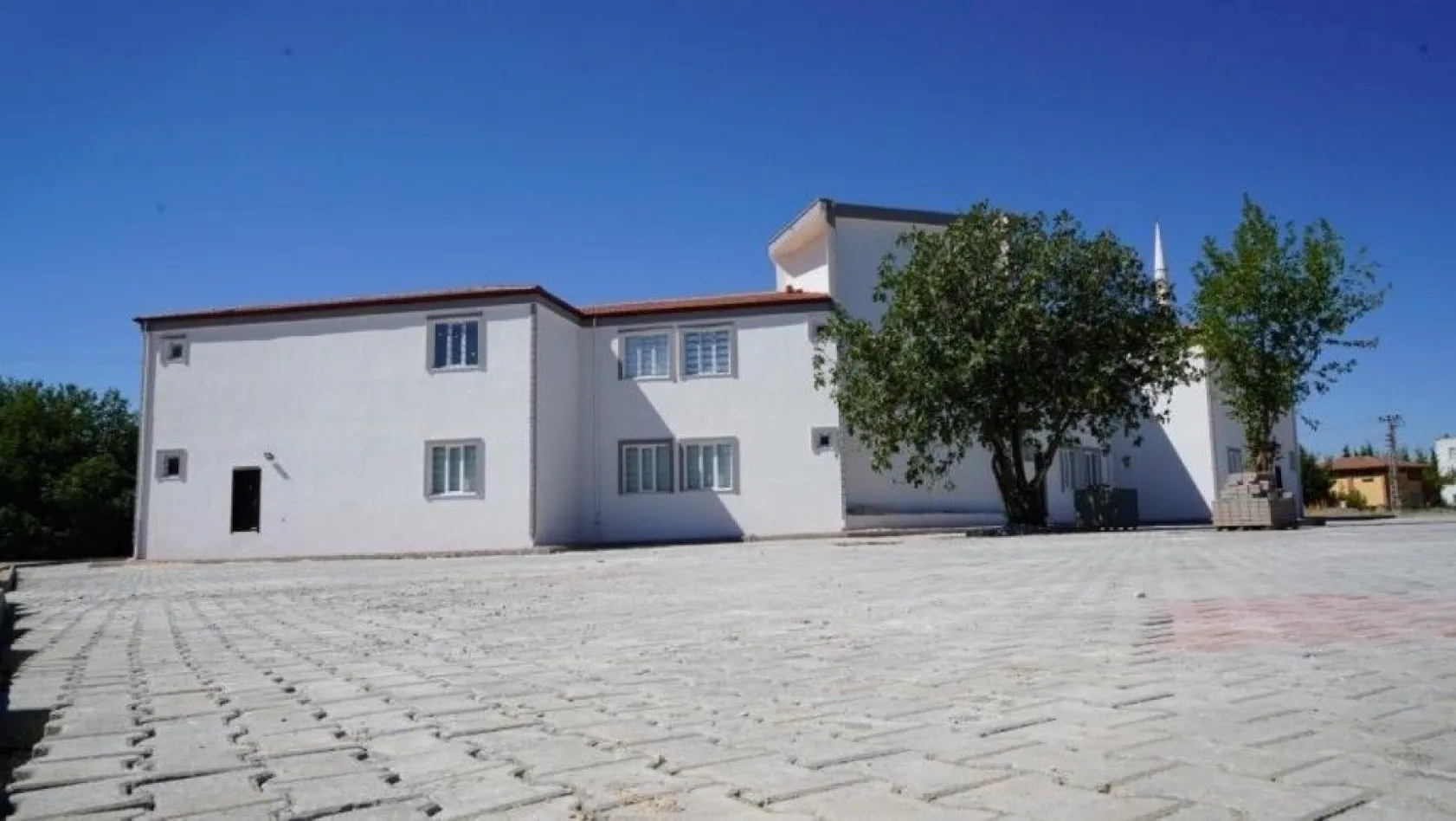 Müzeyyen Karaman Taziye Evi inşaatı son sürat devam ediyor
