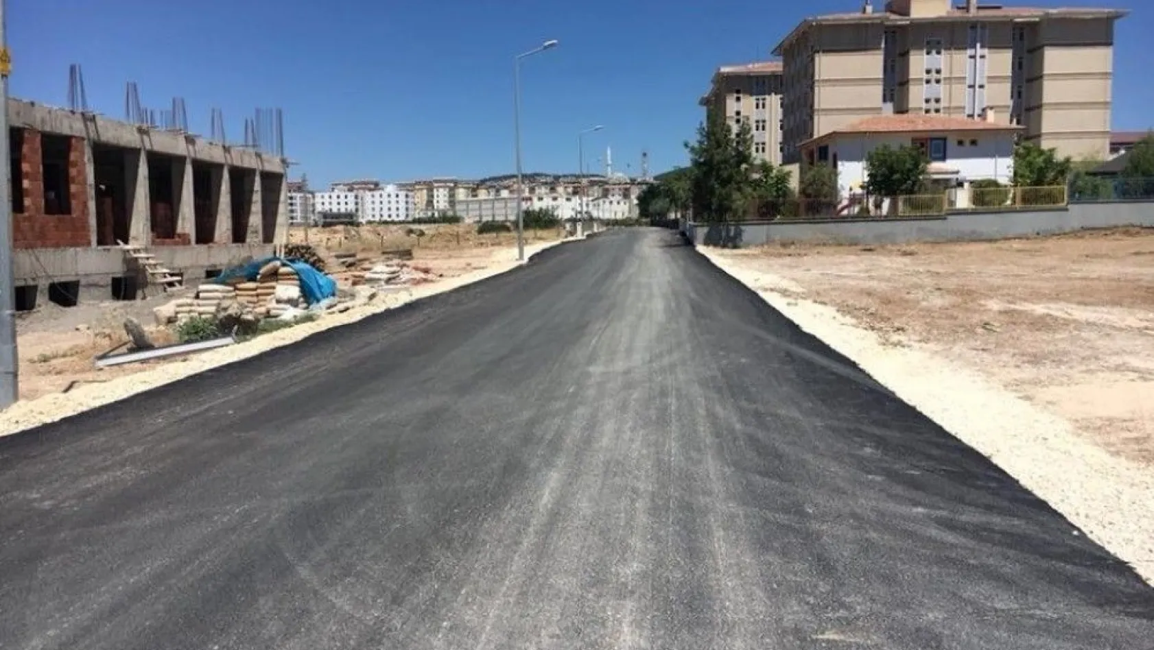 Yeni Sanayi Mahallesinde asfalt çalışması yapıldı
