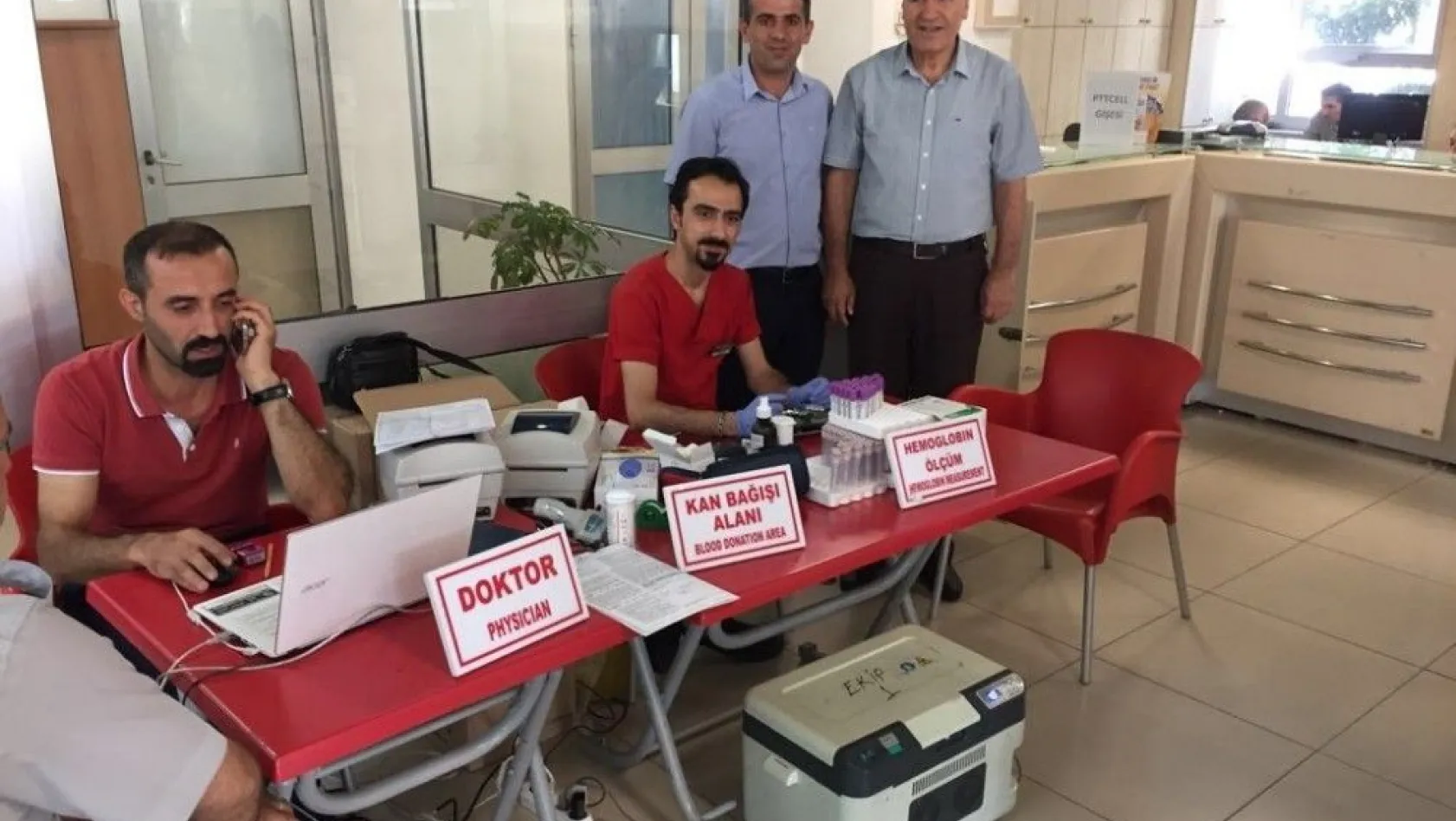 PTT'den Kızılay'a kan bağışı
