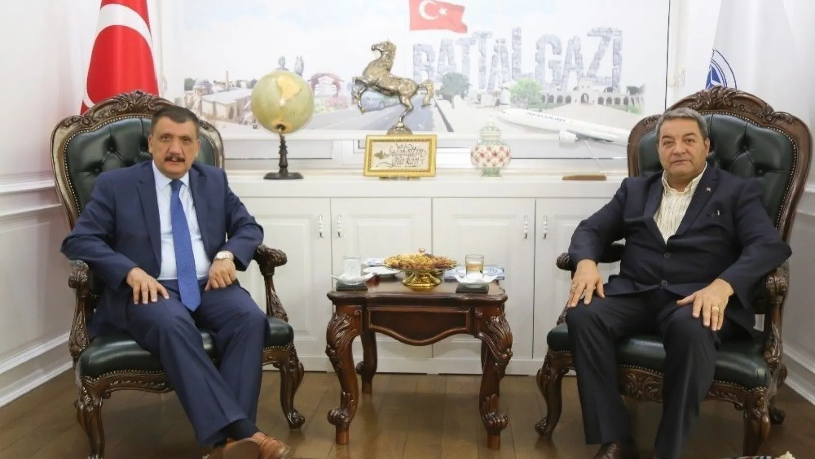 MHP'li Fendoğlu'ndan Gürkan'a ziyaret

