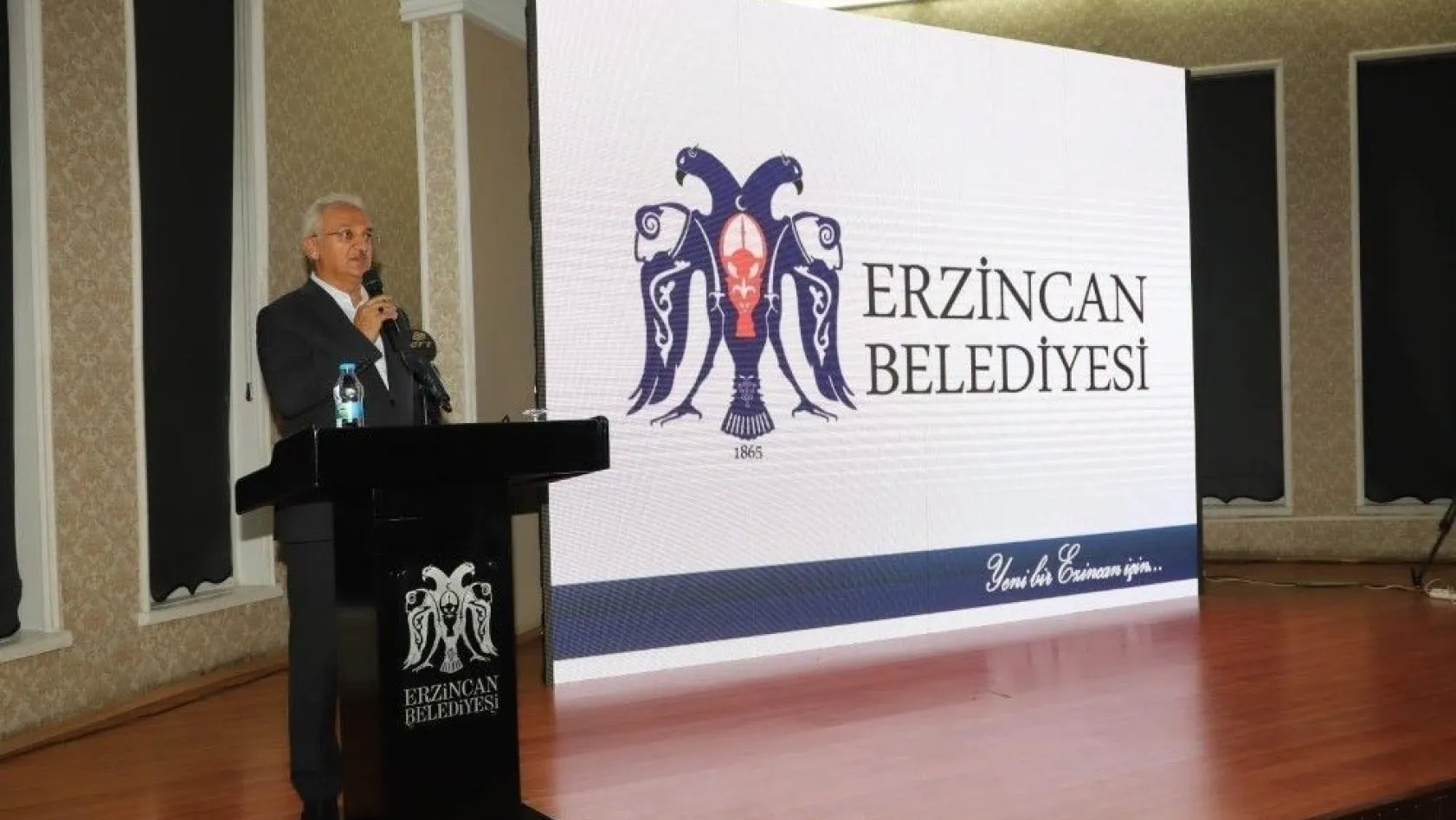 '4,5 Yılda Erzincan' Anlatıldı
